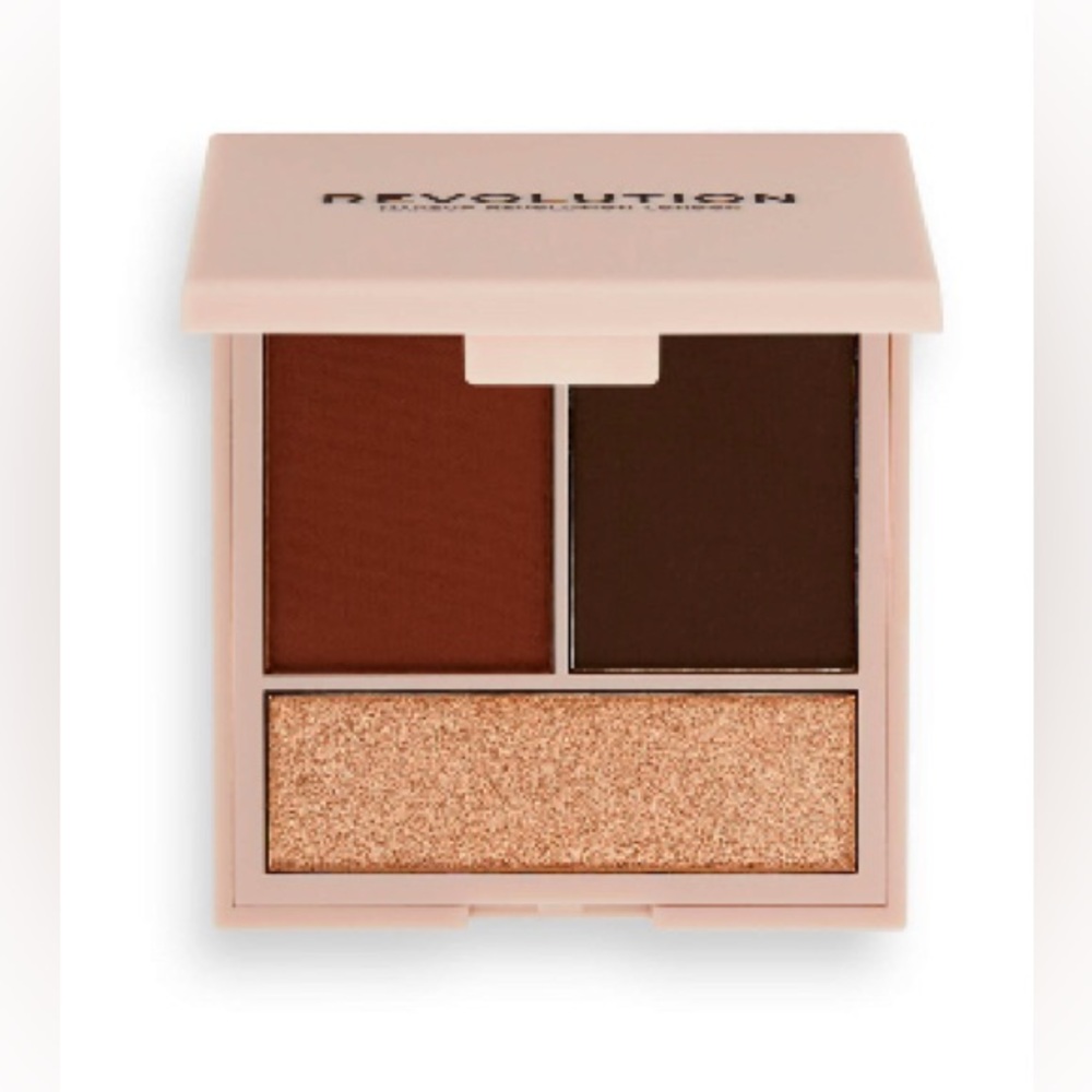 Revolution Contour Powder Compact 3 Color “Medium”